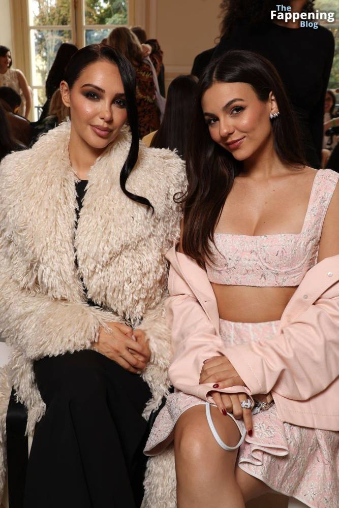 Victoria Justice Looks Stunning at the Fashion Week in Paris (24 Photos) - #8