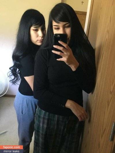 Latina Twin Sisters / Lvl_jzn Nude Leaks OnlyFans - TheFap - #5