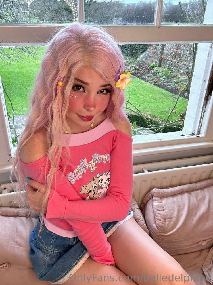 Belle Delphine Nude Cute In Pink Onlyfans Set Leaked - #main