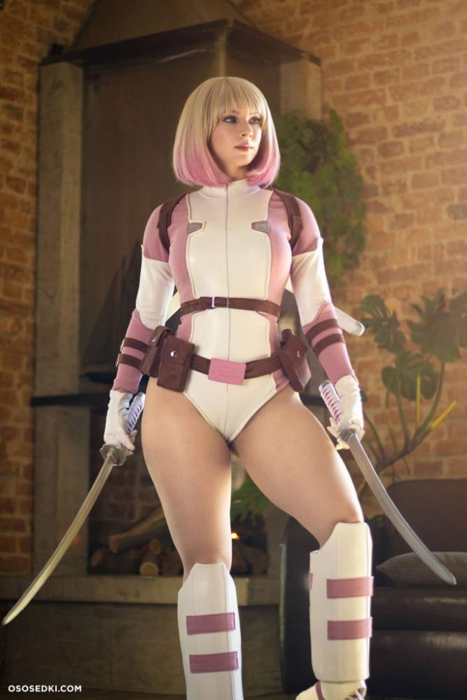 Enji Night – Gwenpool – Deadpool - #main