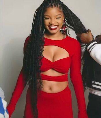 Halle Bailey / HalleBailey / Little Mermaid / chloebaileyyy Leaked Nude OnlyFans - #main