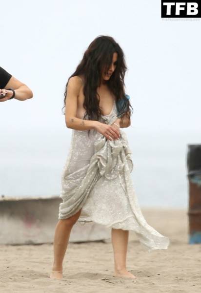Sarah Shahi is Spotted During a Beach Shoot in LA on modelfansclub.com