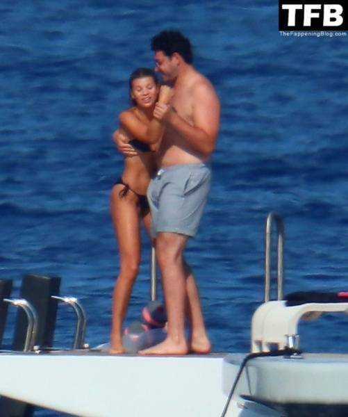 Sofia Richie & Elliot Grainge Pack on the PDA During Their Holiday in the South of France - France on modelfansclub.com