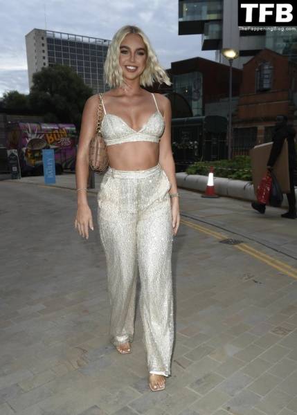 Cheyenne Kerr Arrives at the Rose Riviera Fashion Event in Manchester on modelfansclub.com