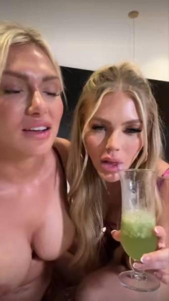 ScarlettKissesXO Nude Lesbian Livestream OnlyFans Video Leaked on modelfansclub.com