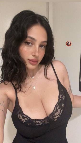 Noya Borba / noyaborba Leaked Nude OnlyFans on modelfansclub.com