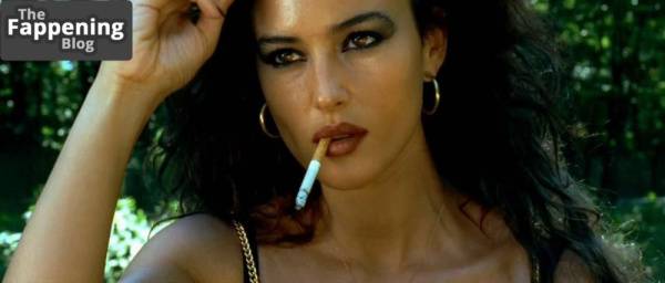 Monica Bellucci Nude & Sexy (8 Pics) on modelfansclub.com