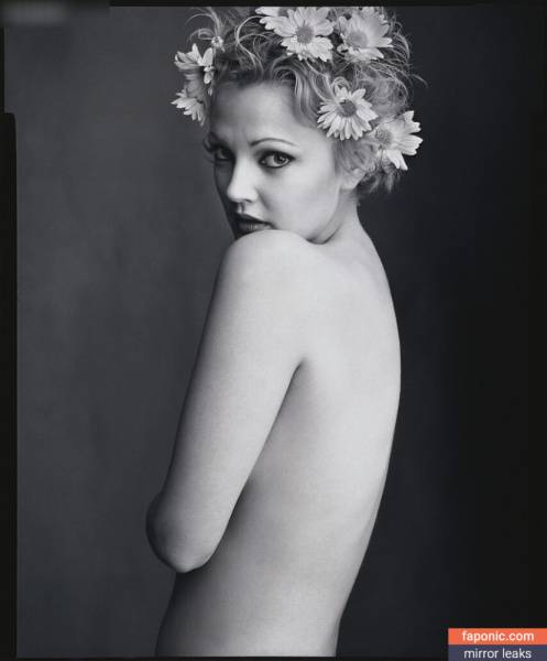 Drew Barrymore aka DrewBarrymore Nude Leaks on modelfansclub.com