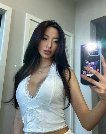 Winnie Chang / winnieechang Leaked Nude OnlyFans on modelfansclub.com