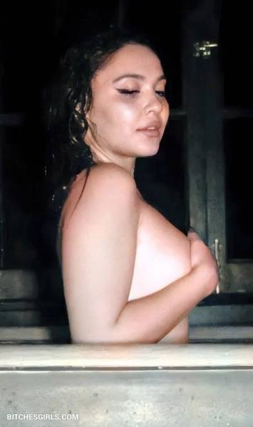 Stella Hudgens - Stellahudgens Onlyfans Leaked Nude Photo on modelfansclub.com