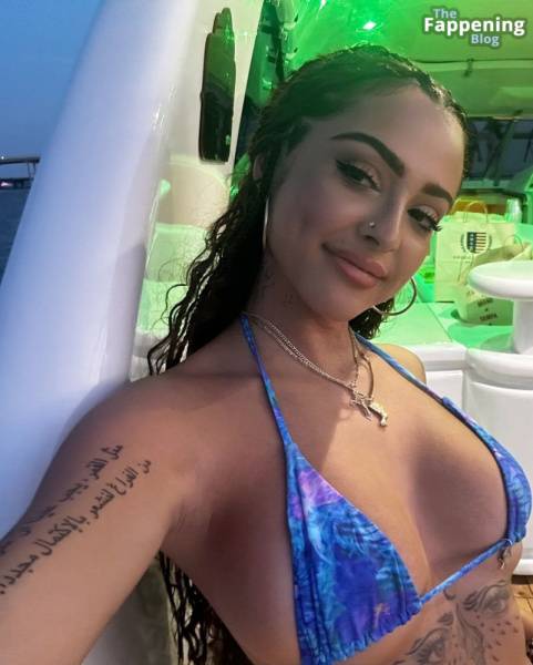 Malu Trevejo Displays Her Sexy Boobs in a Bikini (8 Photos) on modelfansclub.com