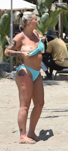 Kerry Katona Flashes Her Nude Boob on the Beach (70 Photos) - Spain on modelfansclub.com