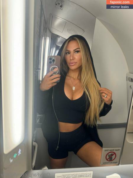 Kindly Myers Onlyfans Leaked Photos