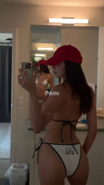 Kendall Jenner / KendallJenner / skylersimpson Leaked Nude OnlyFans on modelfansclub.com