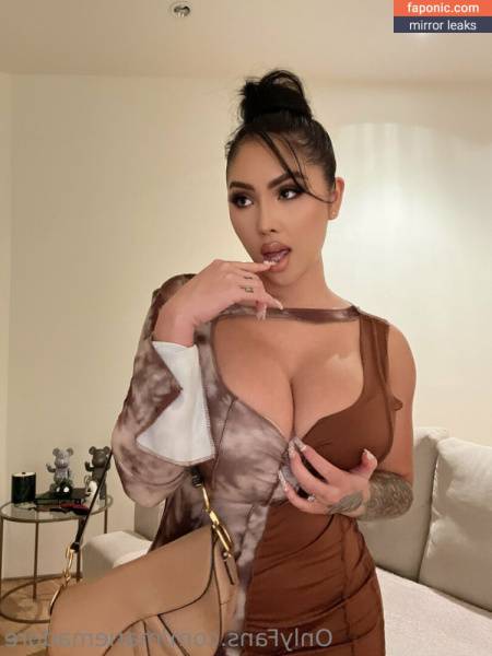 Marie Madore aka marie_madore aka mariemadore Nude Leaks OnlyFans on modelfansclub.com