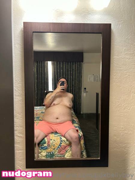 Pdxbellyboy / pdxbellyboy Nude Leaks OnlyFans - TheFap on modelfansclub.com