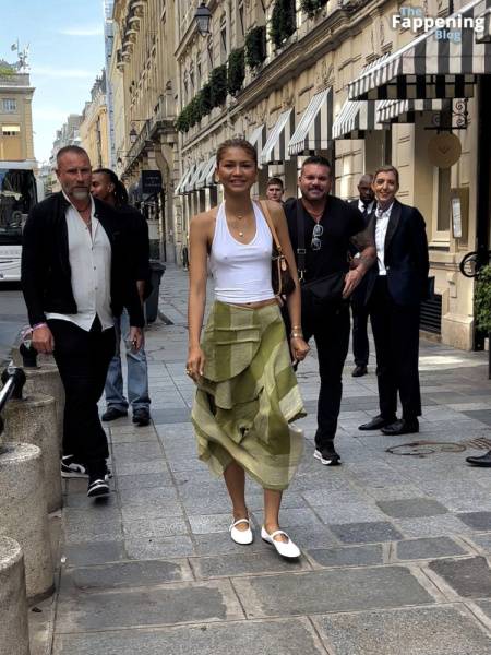 Zendaya Goes Bralessin Paris (30 Photos) - city Paris on modelfansclub.com